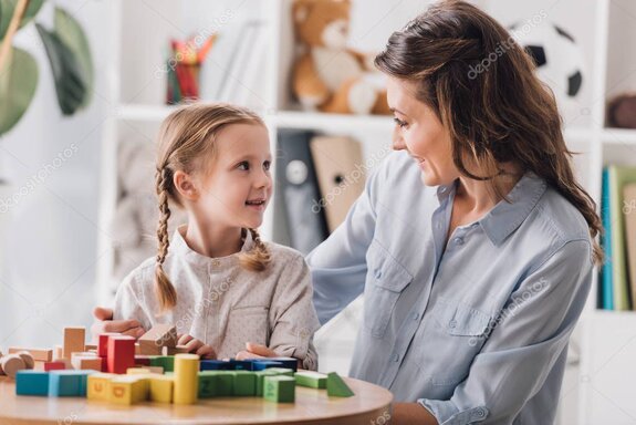 Attorney explaining Texas child support guidelines using financial documents