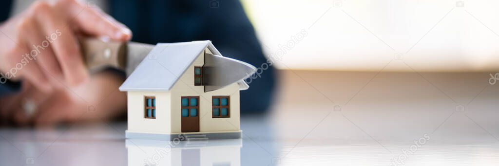 Documents and laptop on a desk analyzing property division in a Texas divorce